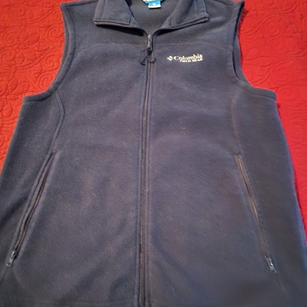 Columbia Fleece vest